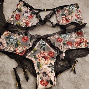 LENCERIA.  VICTORIA SECRET.  2 piezas.